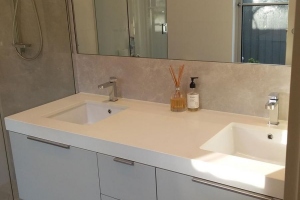 Vanity_EF_Brightened-up Vanity_EF_Brightened-up