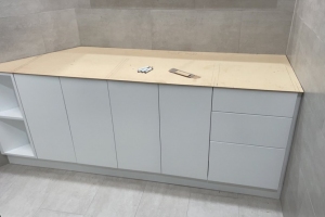 Vanity_Tricky-Shapes