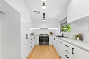 Bringing-Kitchens-to-Life-with-Dorset-Australias-Mayfair-Handles Bringing-Kitchens-to-Life-with-Dorset-Australias-Mayfair-Handles