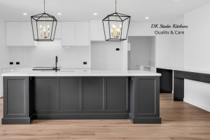 Farmhouse Kitchen_Monument Venatine Statuarino Farmhouse Kitchen_Monument Venatine Statuarino