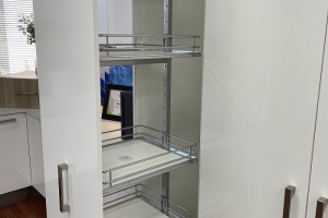 Pull-out-Pantry Pull-out-Pantry